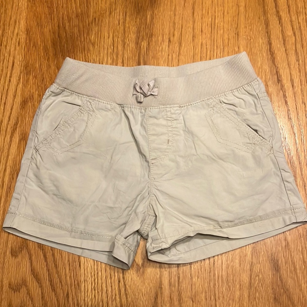 EUC Sz 8 girls Childrens Place khaki shorts
